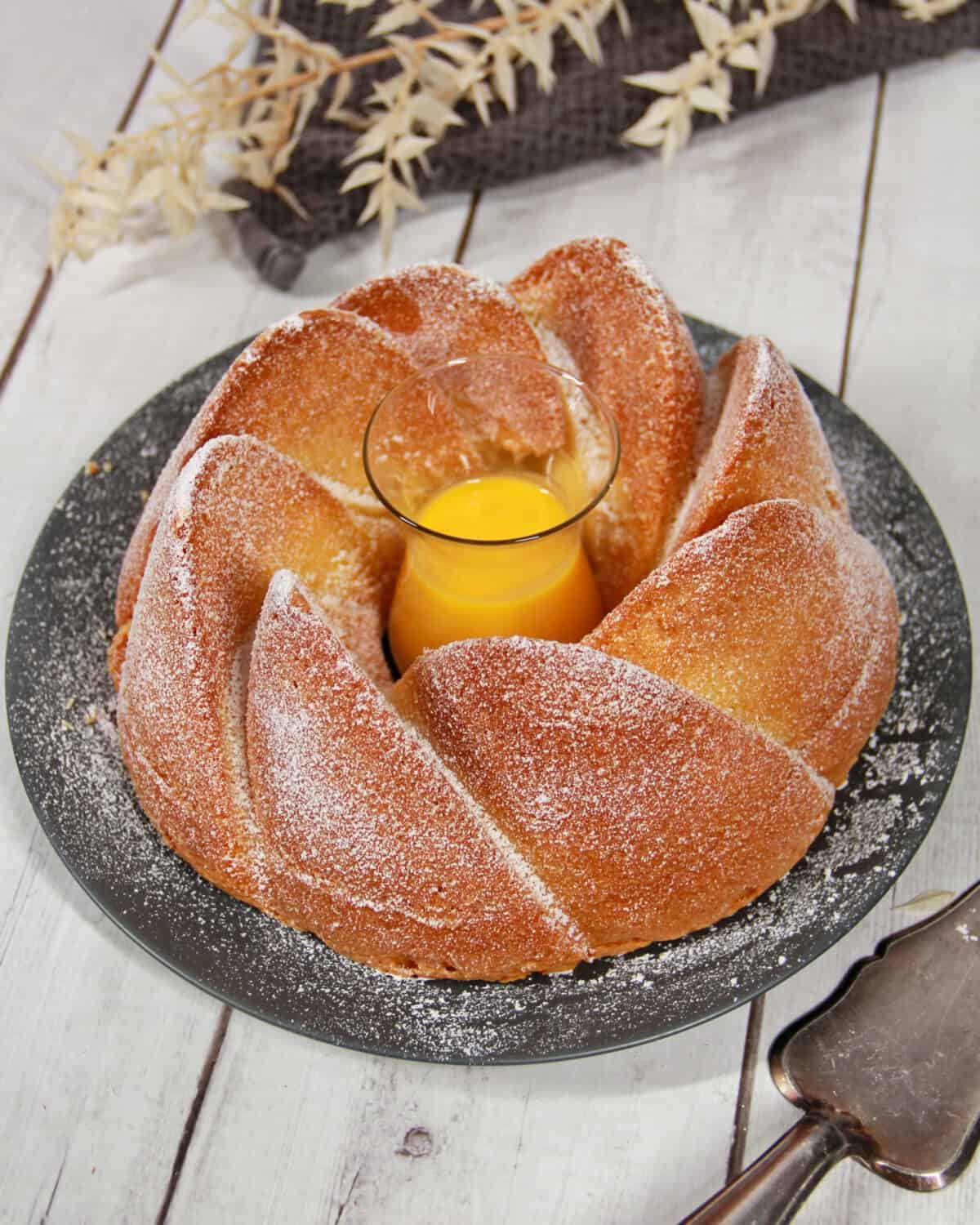 Saftiger Eierlikörkuchen - Klassisch und einfach - Thermokoch.de Saftiger Eierlikörkuchen - Klassisch und einfach - Thermokoch.de