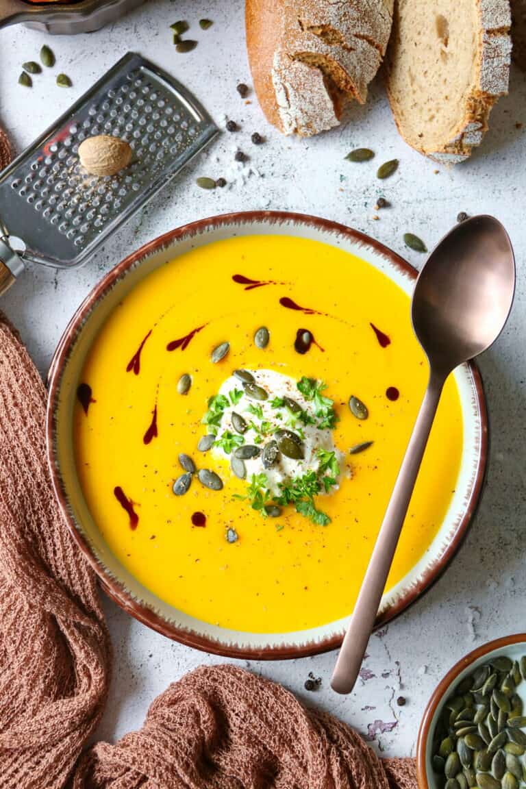 Kürbissuppe mit Kartoffeln und Möhren - Thermokoch.de